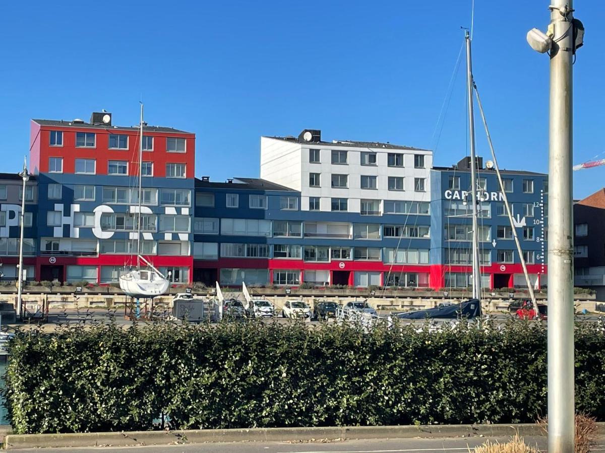L'Escale Ensoleillee, 2 Pieces Sur Le Port Proche Juno Beach Courseulles-sur-Mer Ngoại thất bức ảnh