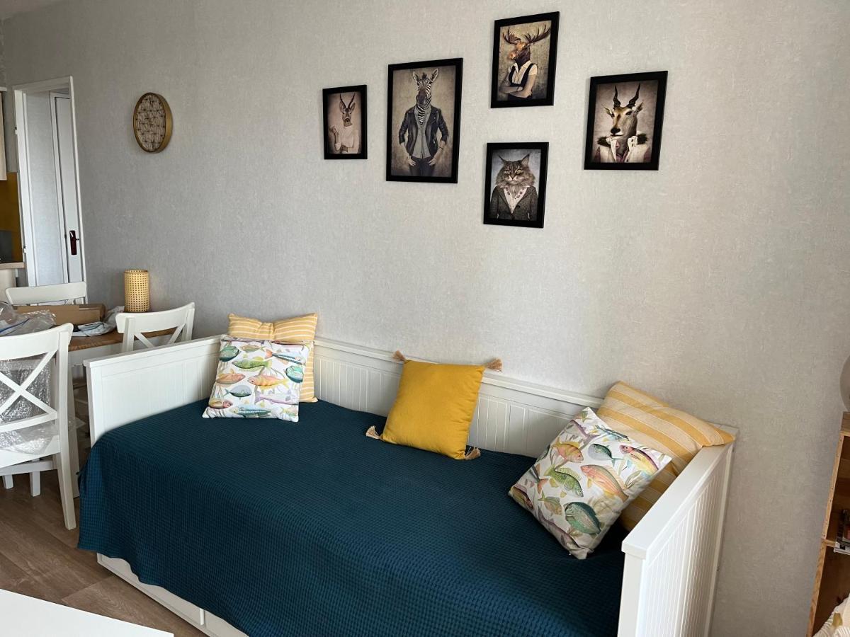 L'Escale Ensoleillee, 2 Pieces Sur Le Port Proche Juno Beach Courseulles-sur-Mer Ngoại thất bức ảnh